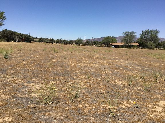 Looking west to Robin Lane