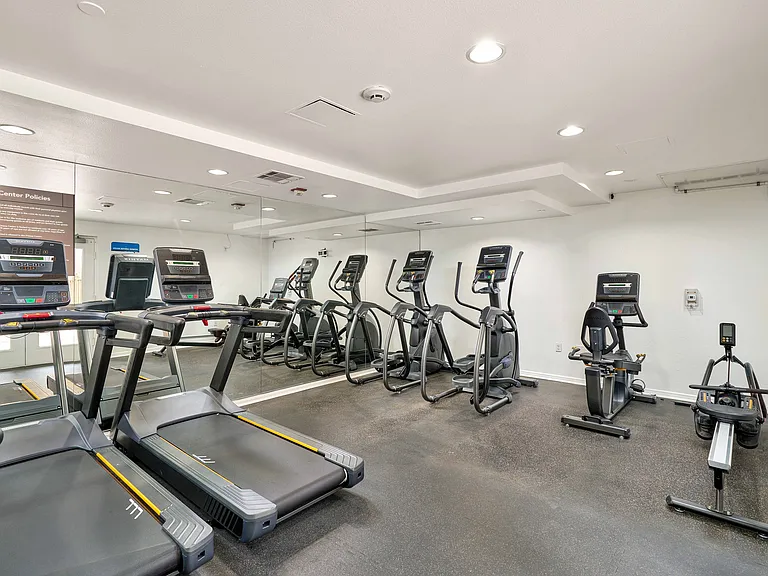 Gema San Diego Townhomes — Photo 12