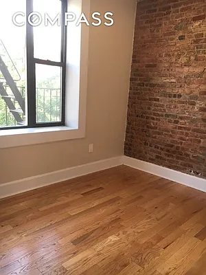 Rented by Compass | media 19