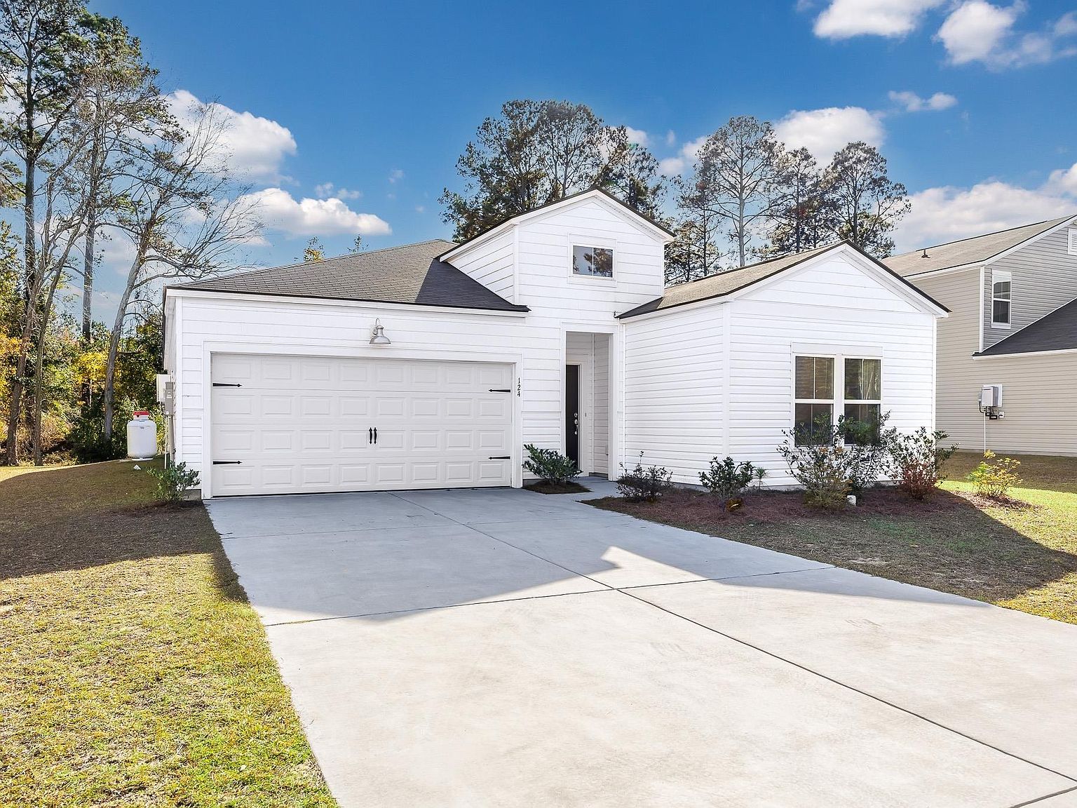 124 Carolina Lakes Blvd.