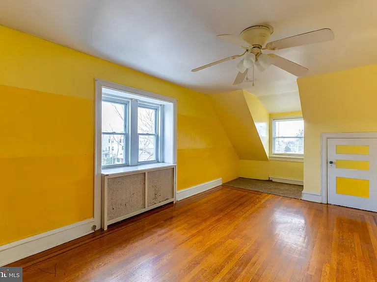 2216 Georges Ln — Photo 31