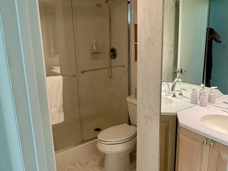 799 Jeffery St #4100 — Photo 26