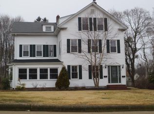 39 Fairview Ave #2, West Warwick, RI 02893