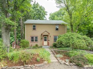 50 N Manheim Blvd, New Paltz, NY 12561