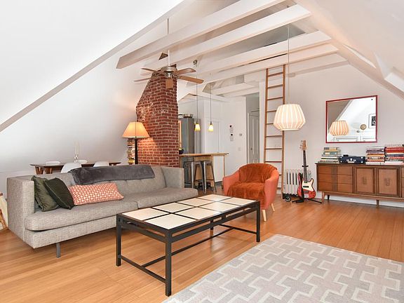Furnished from prior tenant