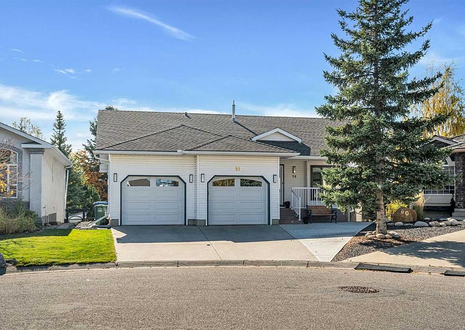 1st image of 58 N Sandstone Ridge Cres