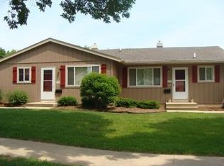 1305 Loreen Dr, Madison, WI 53711