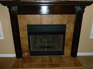 5th image of 818 Carousel Ct