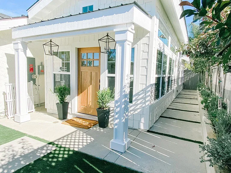 945 Passiflora Ave #2 — Photo 9