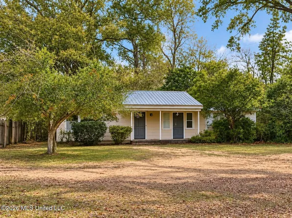 806 Wall St, Brookhaven, MS 39601