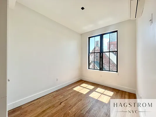 Rented by Hagstrom Management Inc | media 12