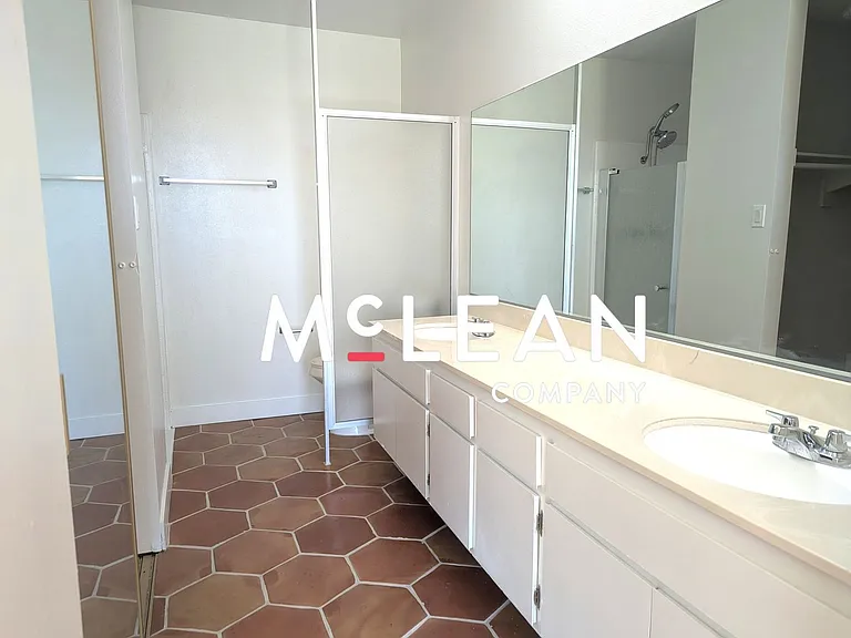 837 Calle De Pinos — Photo 12