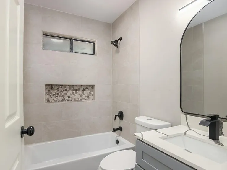 42 Hunters Creek Dr — Photo 14
