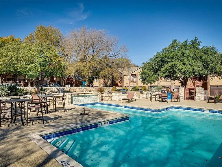 6804 N Capital Of Texas Hwy #424 — Photo 5