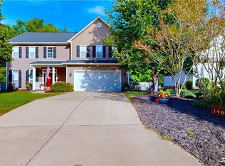 1404 Suncrest Dr, High Point, NC 27265