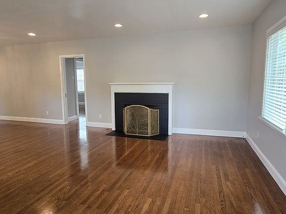 2nd image of 561 Santa Ynez Way
