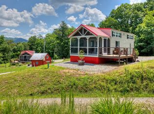 476-478 Lapidary Ln, Young Harris, GA 30582