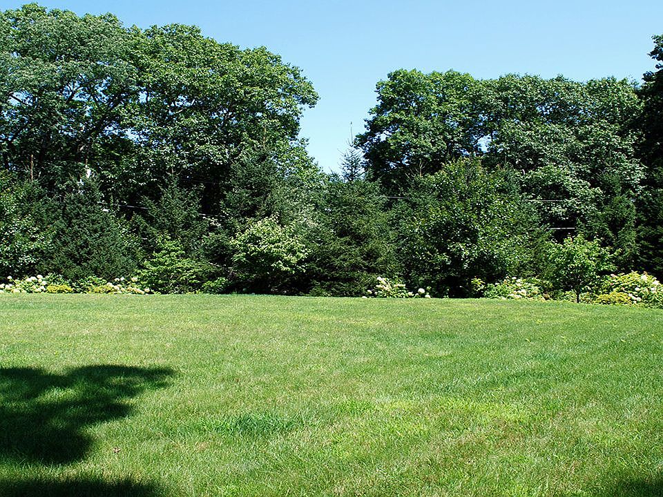 2nd image of 76 Woodcliff Rd