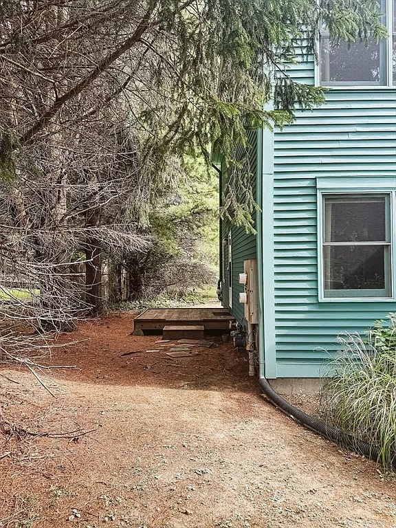 1 bed, 1.0 bath, 840 sqft, $1,750 — Photo 2