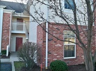 971 Misty Glen Dr, Valparaiso, IN 46385