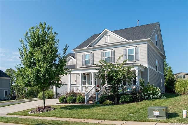 1st image of 3033 Drummond Ave