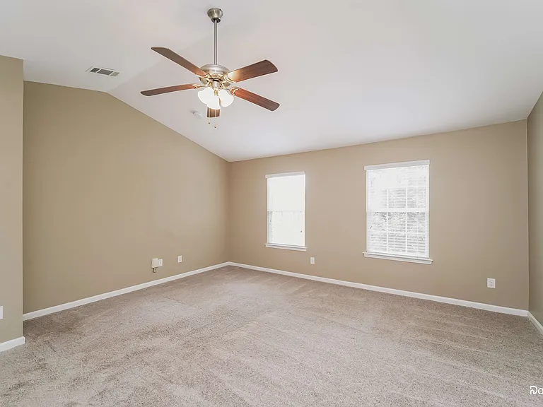 2028 Misty Rose Ln — Photo 13