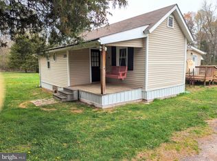 2576 Twiford Rd, Colonial Beach, VA 22443