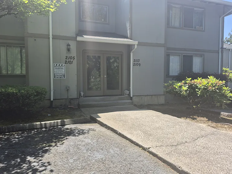 2139 NE Kane Driveoffsite Ne Hogan Pl #1229 — Photo 6