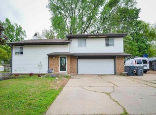 2213 W 22nd Ave, Emporia, KS 66801