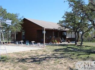 1056 Panther Hollow Dr, Bandera, TX 78003