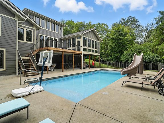 5th image of 5096 Riverview Dr