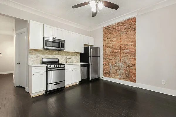 Rented by MNS | media 11