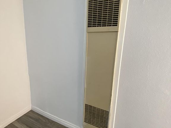 3rd image of 12028 Long Beach Blvd #1