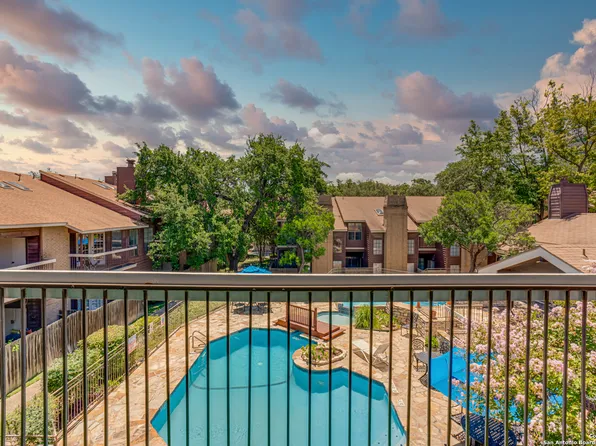 8633 Datapoint Dr #240, San Antonio, TX 78229
