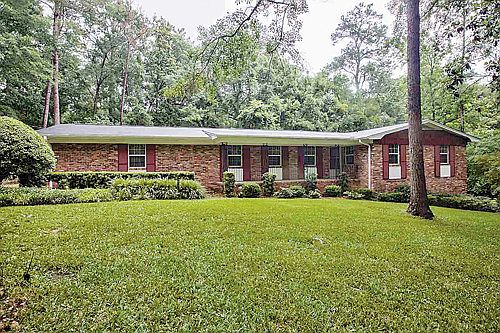 1st image of 404 Piedmont Dr