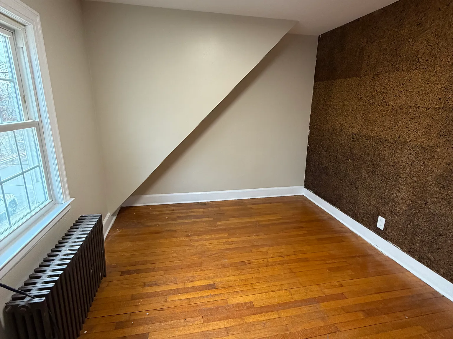 3 bed, 1827 sqft, $1,350 — Photo 3