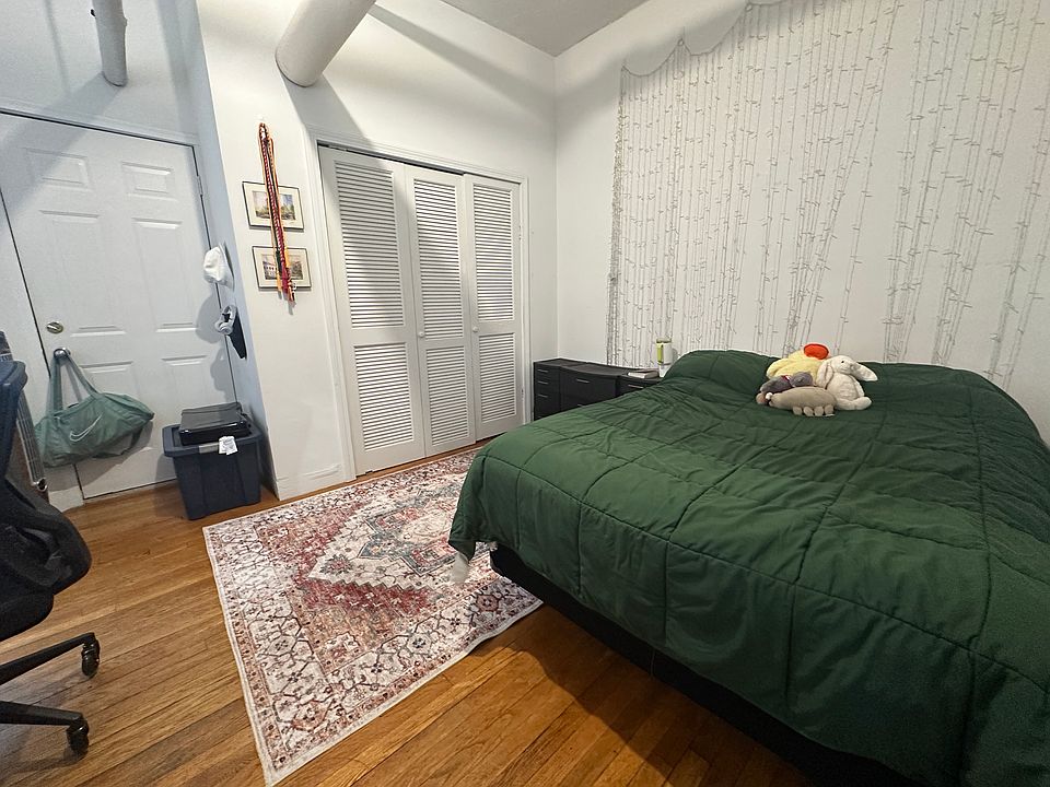 1st image of 131 Park Dr APT G1