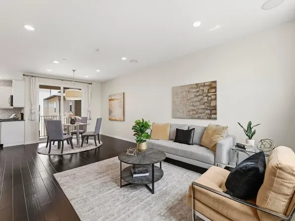 16467 Veridian Cir, San Diego, CA 92127