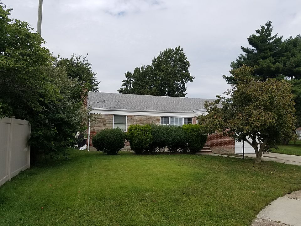 1st image of 1780 Lucille Ct