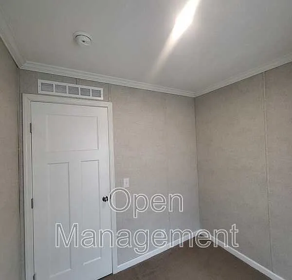 3416 Kramers Ln #40 — Photo 11