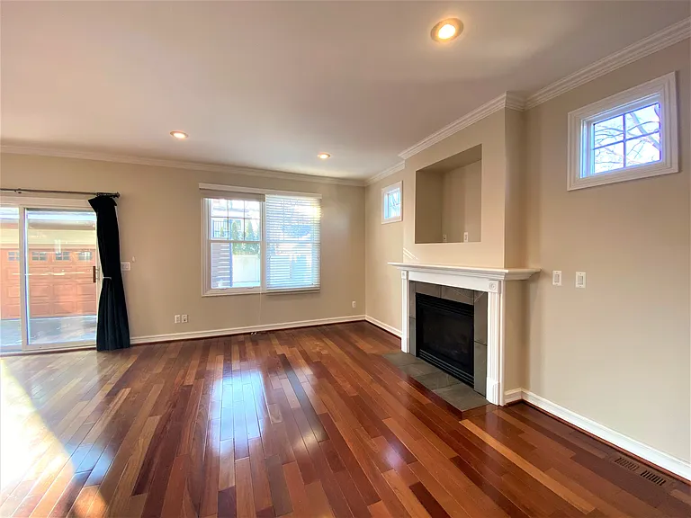 916 Ruffner Ave — Photo 23