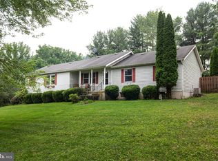 255 Kowomu Trl, Westminster, MD 21158