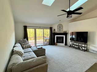 825 Rundquist Way, Kimberly, WI 54136