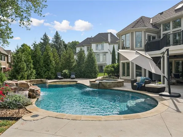 5804 Golden Bear Dr, Overland Park, KS 66223