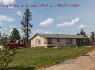 27921 N Perry Rd, Chattaroy, WA 99003