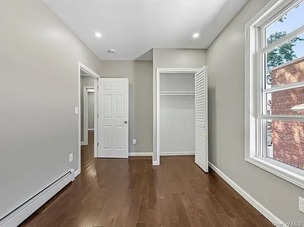 1438 East 95th Street image 7 of 10