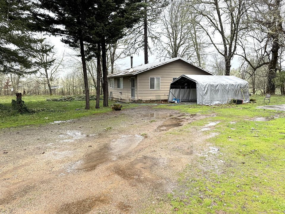 2nd image of 23770 Redwood Hwy