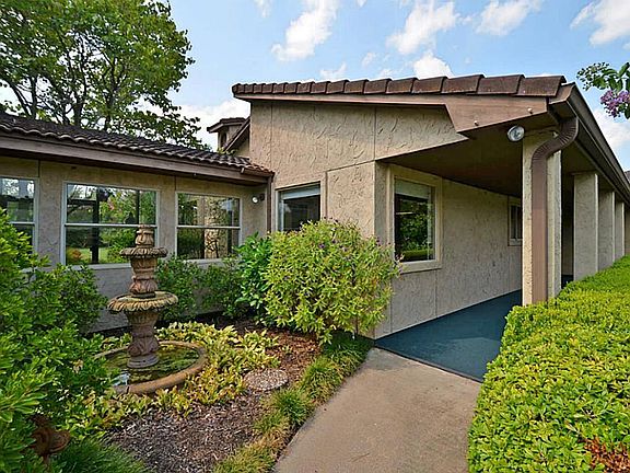 3rd image of 1206 Cowards Creek Dr