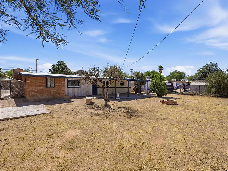 4608 S Fremont Ave — Photo 35