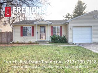 1513 W White St, Champaign, IL 61821